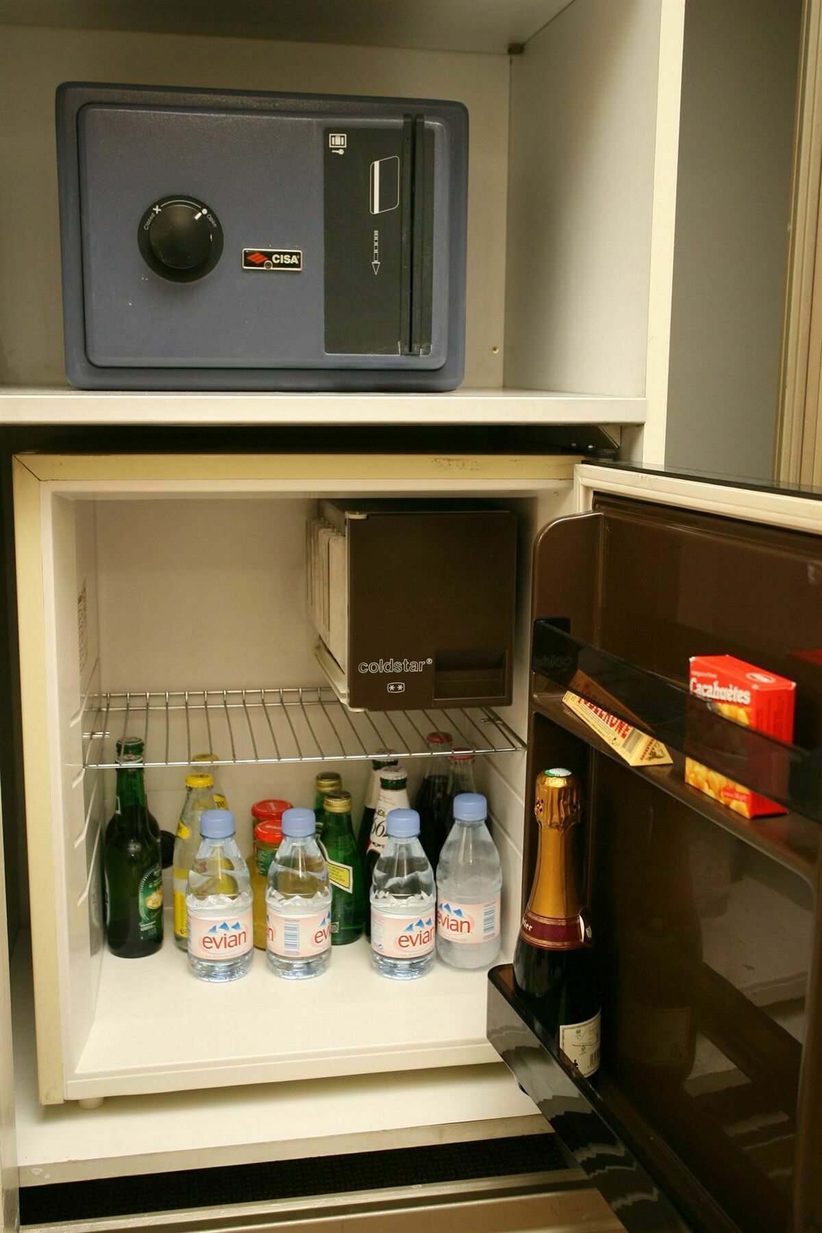 Hotel Raspail Montparnasse Paris Ngoại thất bức ảnh
